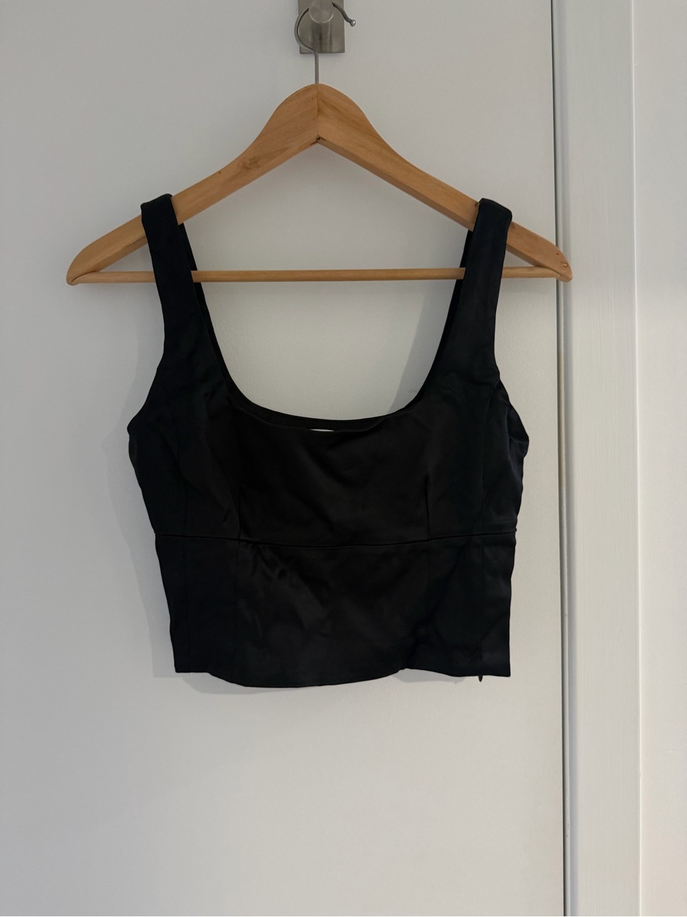 Wilfred Black Square Neck Cropped Camisole